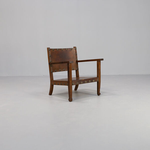 Fauteuil Espagnol Brutaliste En Chêne Des Années 50 Avec Cuir De Selle