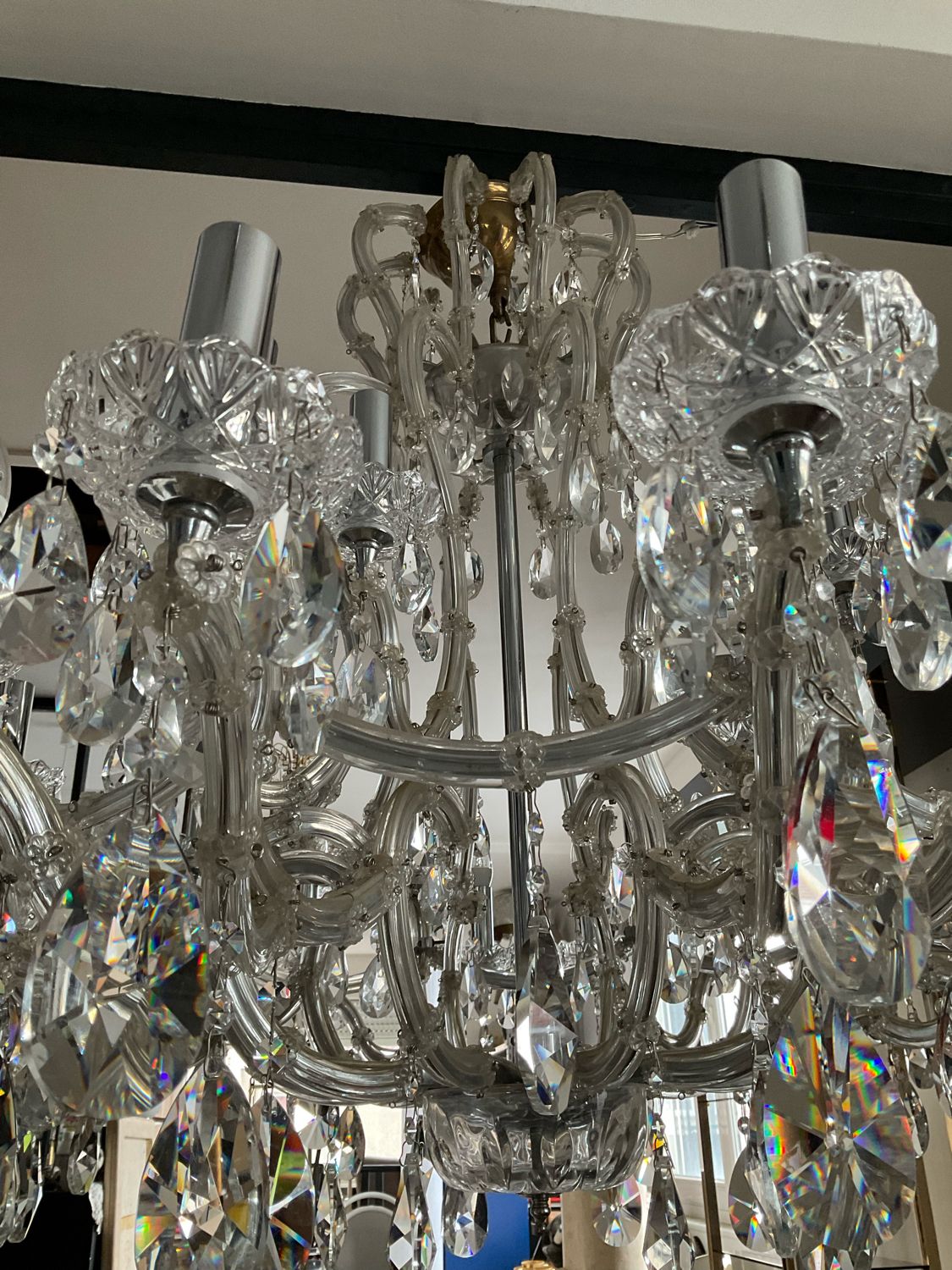 Chandelier 35 Murano glass lamps and crystal tassels D120cm