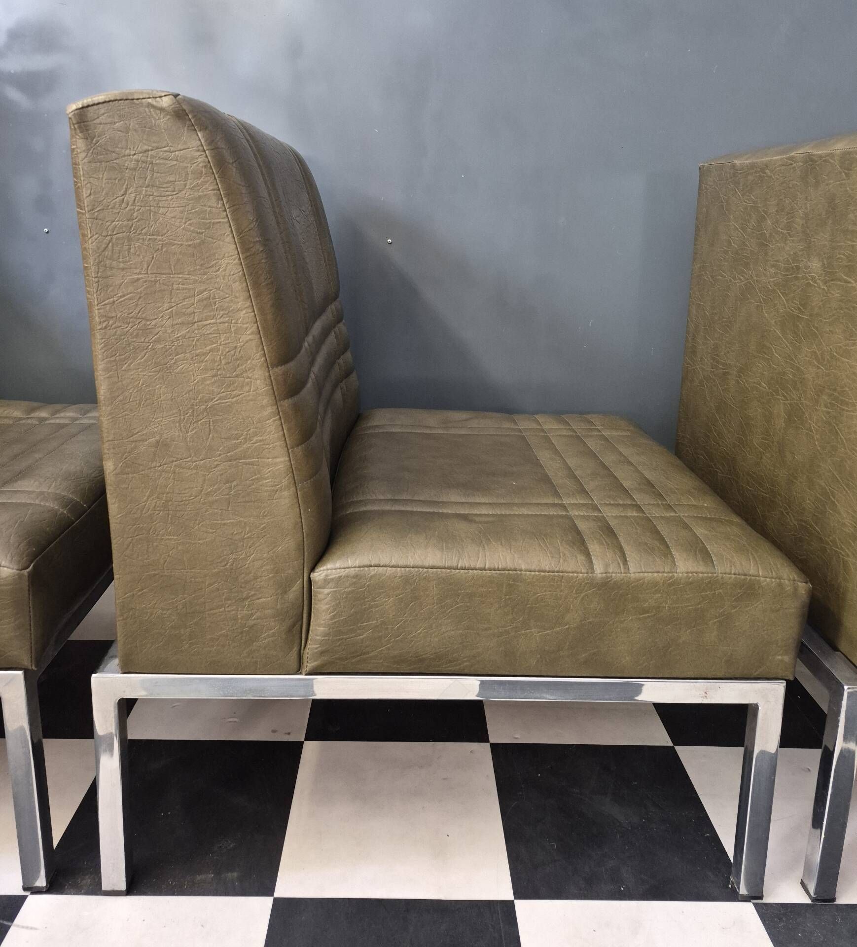 Ensemble suite de 3 chauffeuses fauteuils Vintage