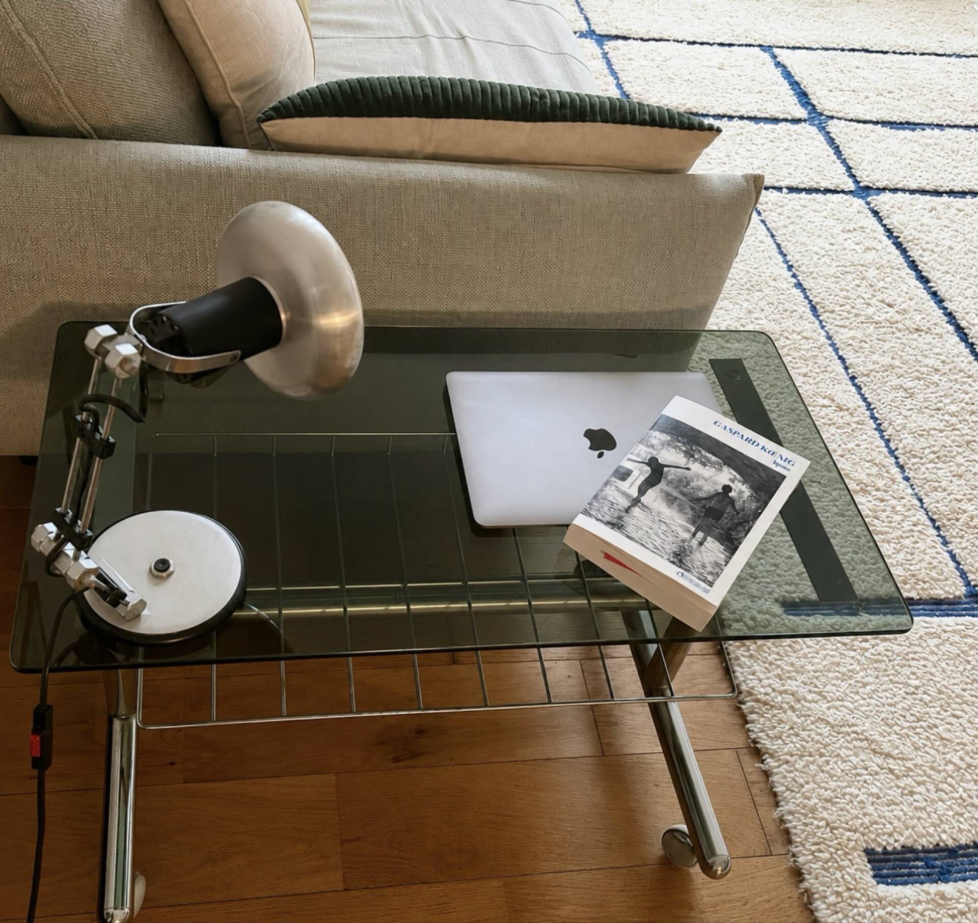 Vintage furniture on wheels in chrome and smoked glass – 70s/80s