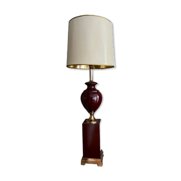 Ceramic and burgundy lacquered metal lamp