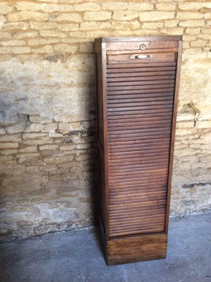 Furniture to rolling curtain