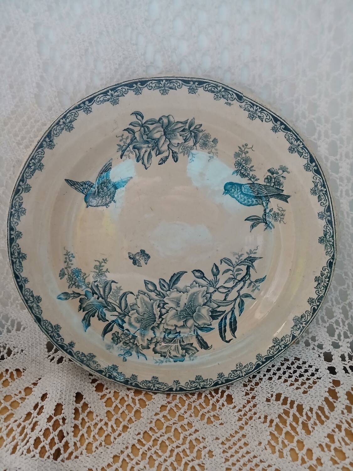 Small antique ironstone dish by Léon Graves