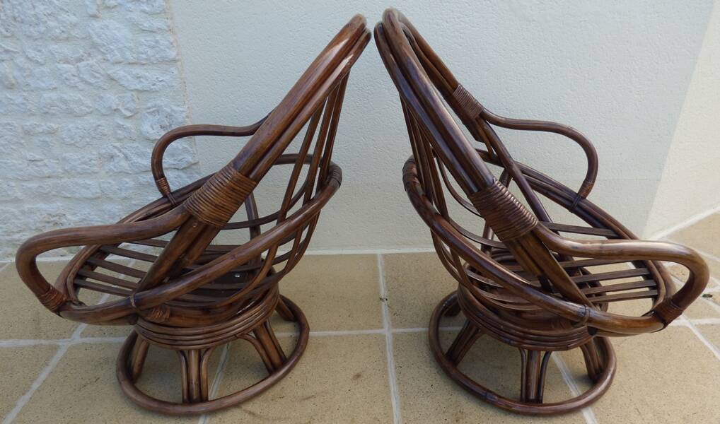 2 chic rattan armchairs in a completely restored style without cushions - Excelle