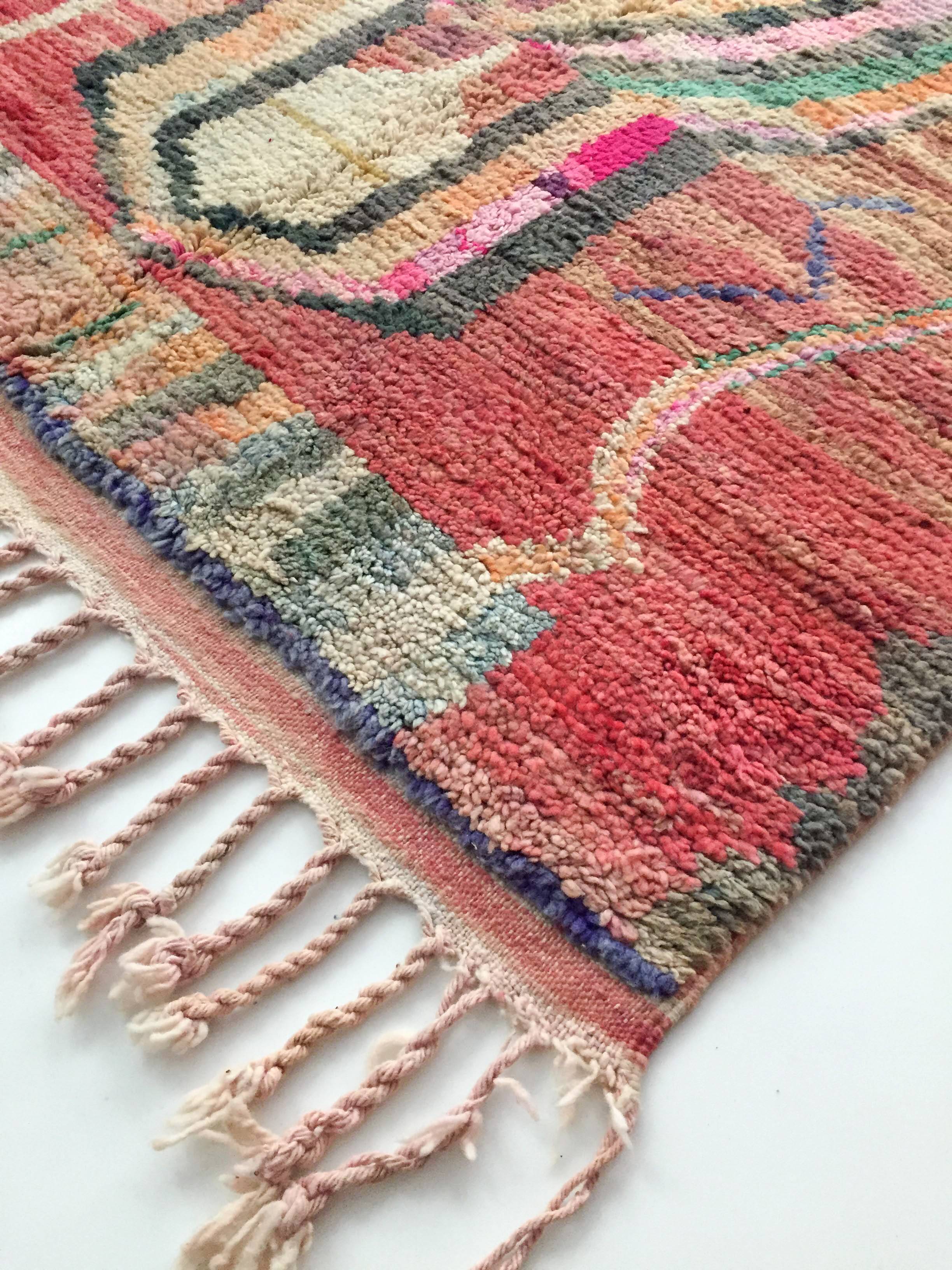 Authentic Moroccan Berber Boujaad rug 2.54x1.60m