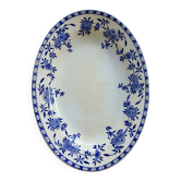 Plat ovale ancien en porcelaine de Dresde bleu et blanche, décor floral baroque