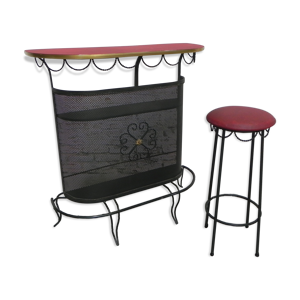 Accueil bar, bar avec tabouret