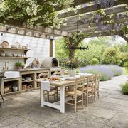 Farm table