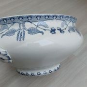 Sarreguemines tureen décor hazelnuts