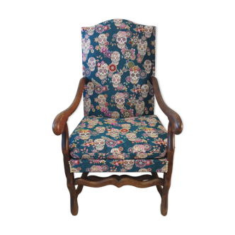 Calaveras armchair