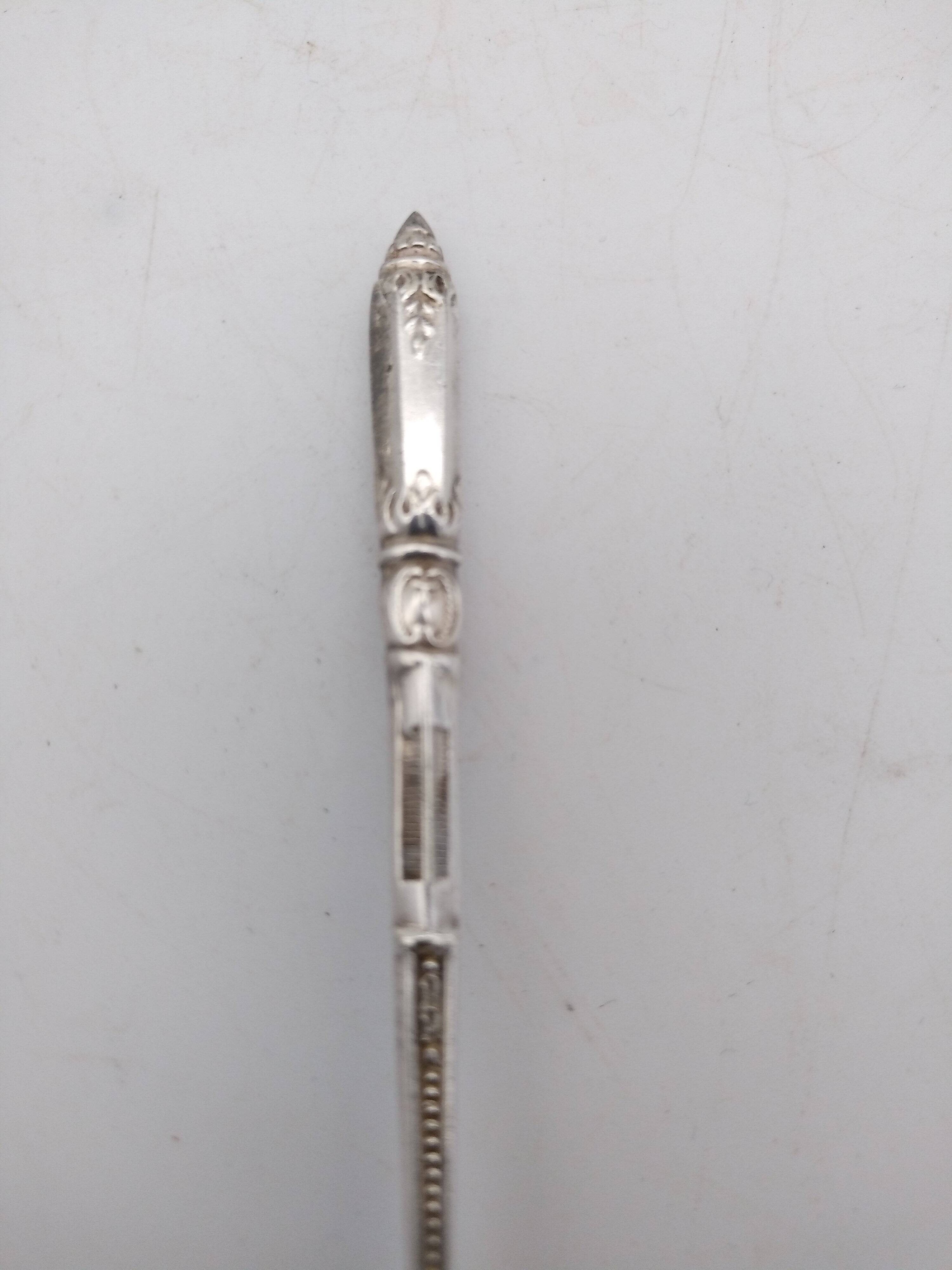 12 teaspoons/moka. 6 Boulenger and 6 laurel marking.