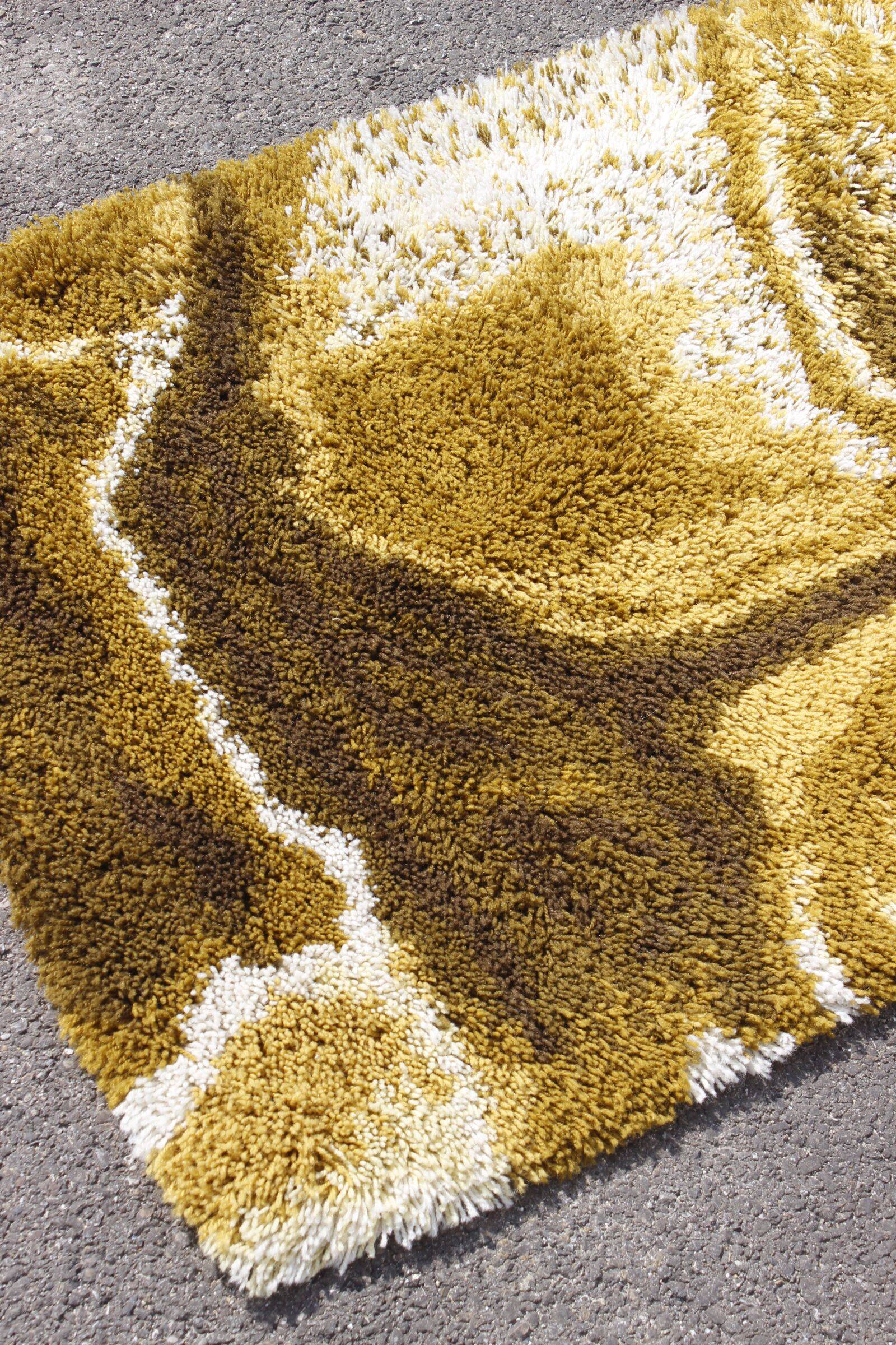 Vintage space age shaggy rug Junghans Germany 1970s