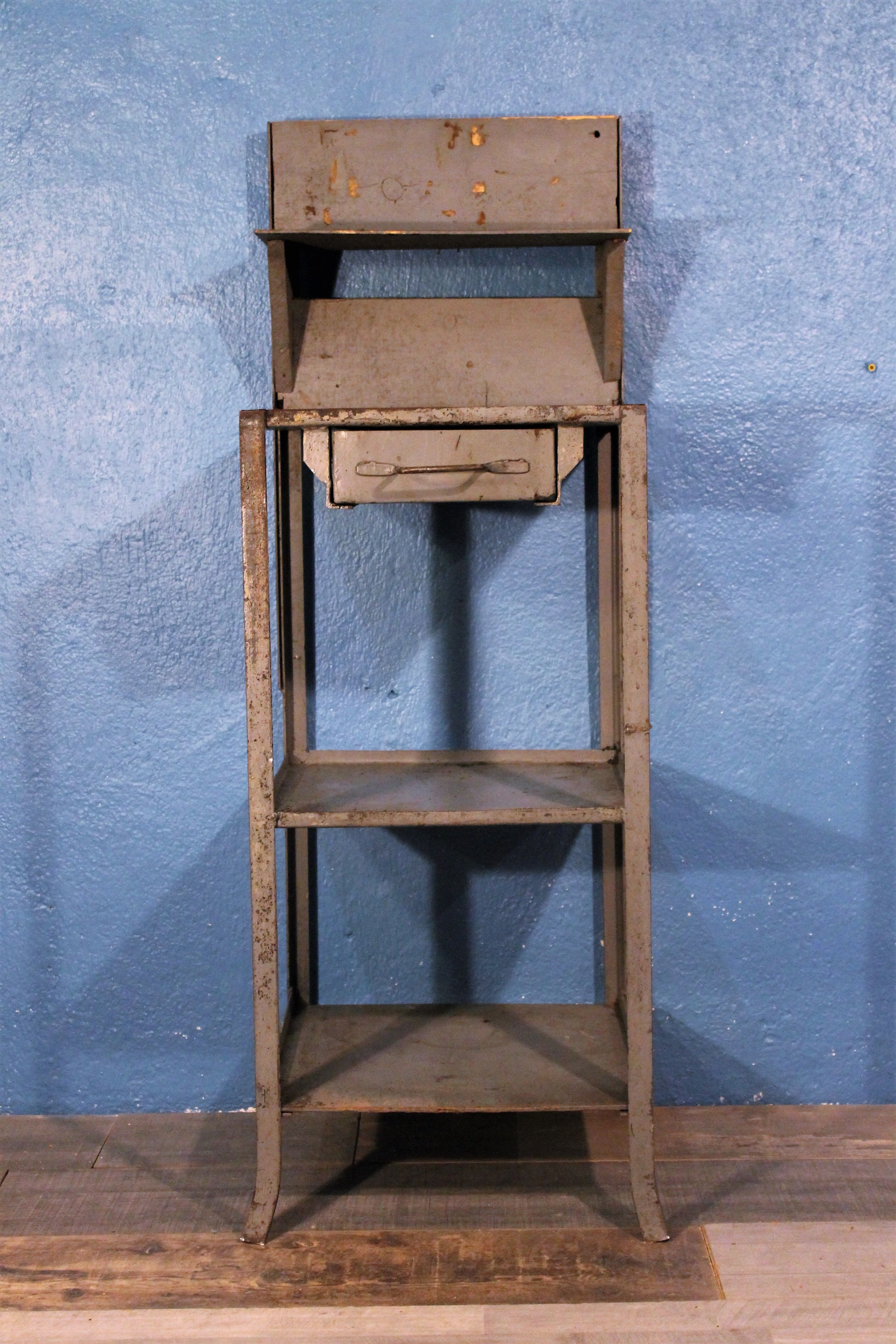 Workbench garage 1950s