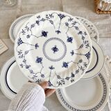 6 vintage mismatched blue and white porcelain dinner plates - Lot J