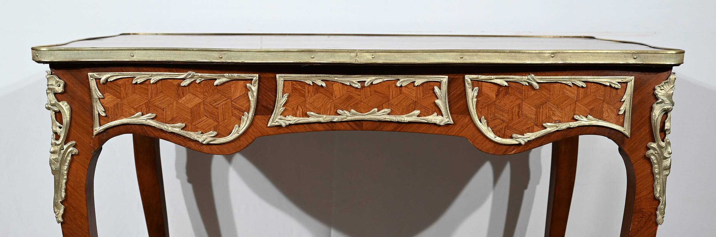 Rosewood and Marquetry Desk Table, Louis XV style – Early 20th century