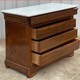 Walnut chest of drawers