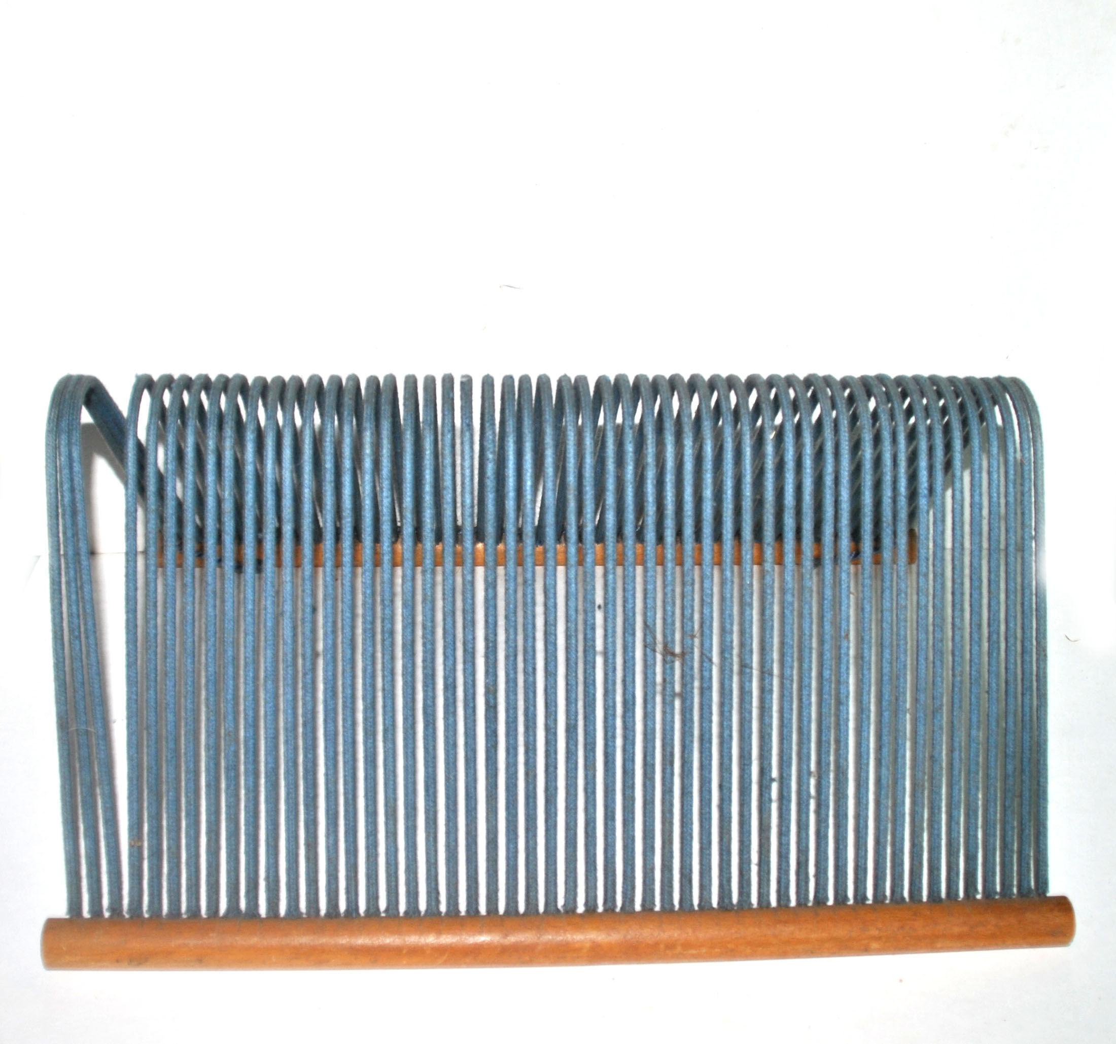 Range-disc vintage vinyl holders in wood and yarn fabrics - 1960s