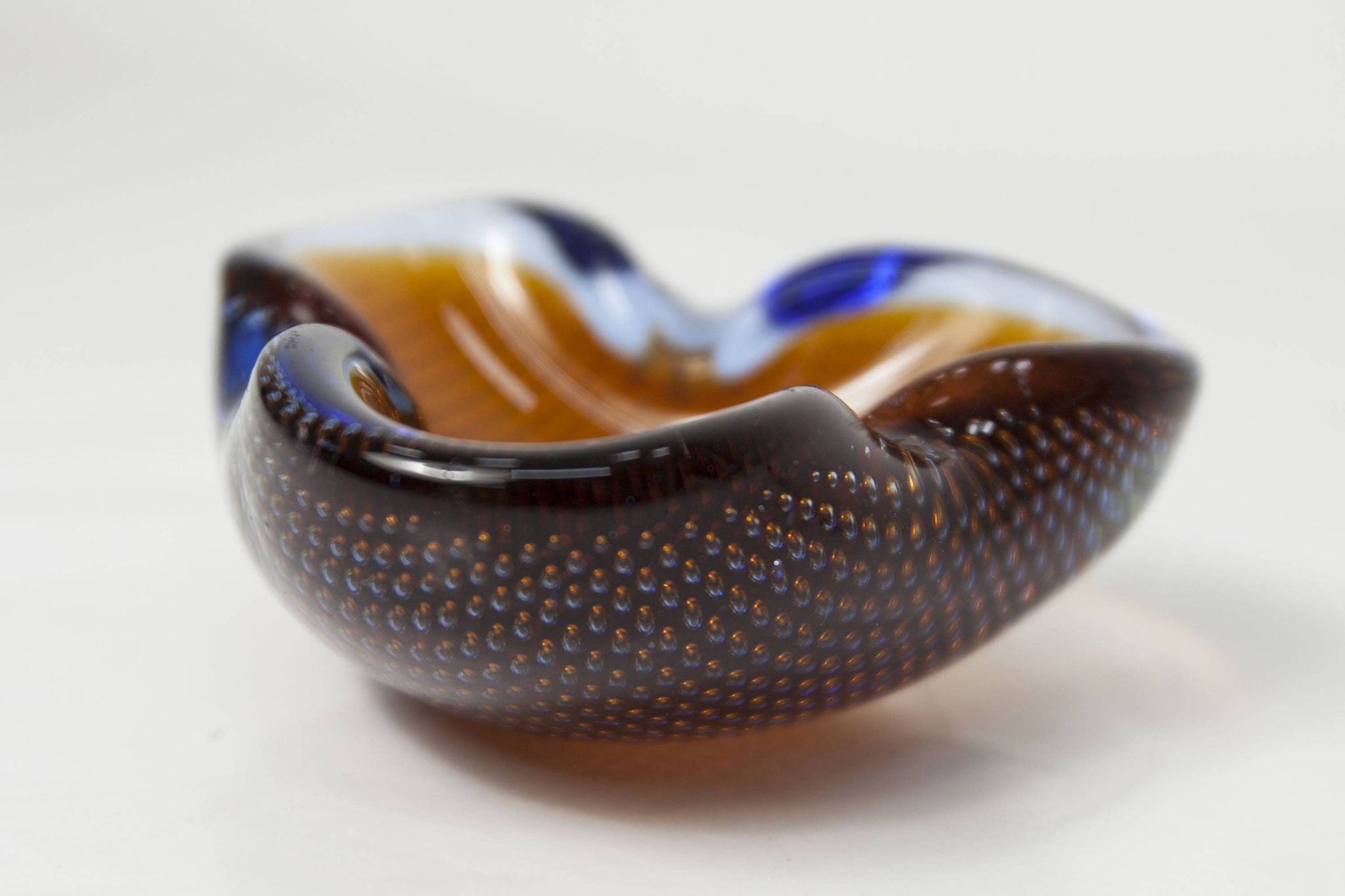 Cendrier Murano verre bullé orange bleu et transparent 1960