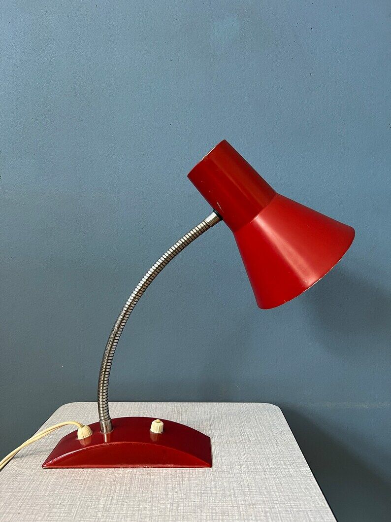 Flexible desk lamp vintage space age red