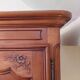 Armoire en bois clair