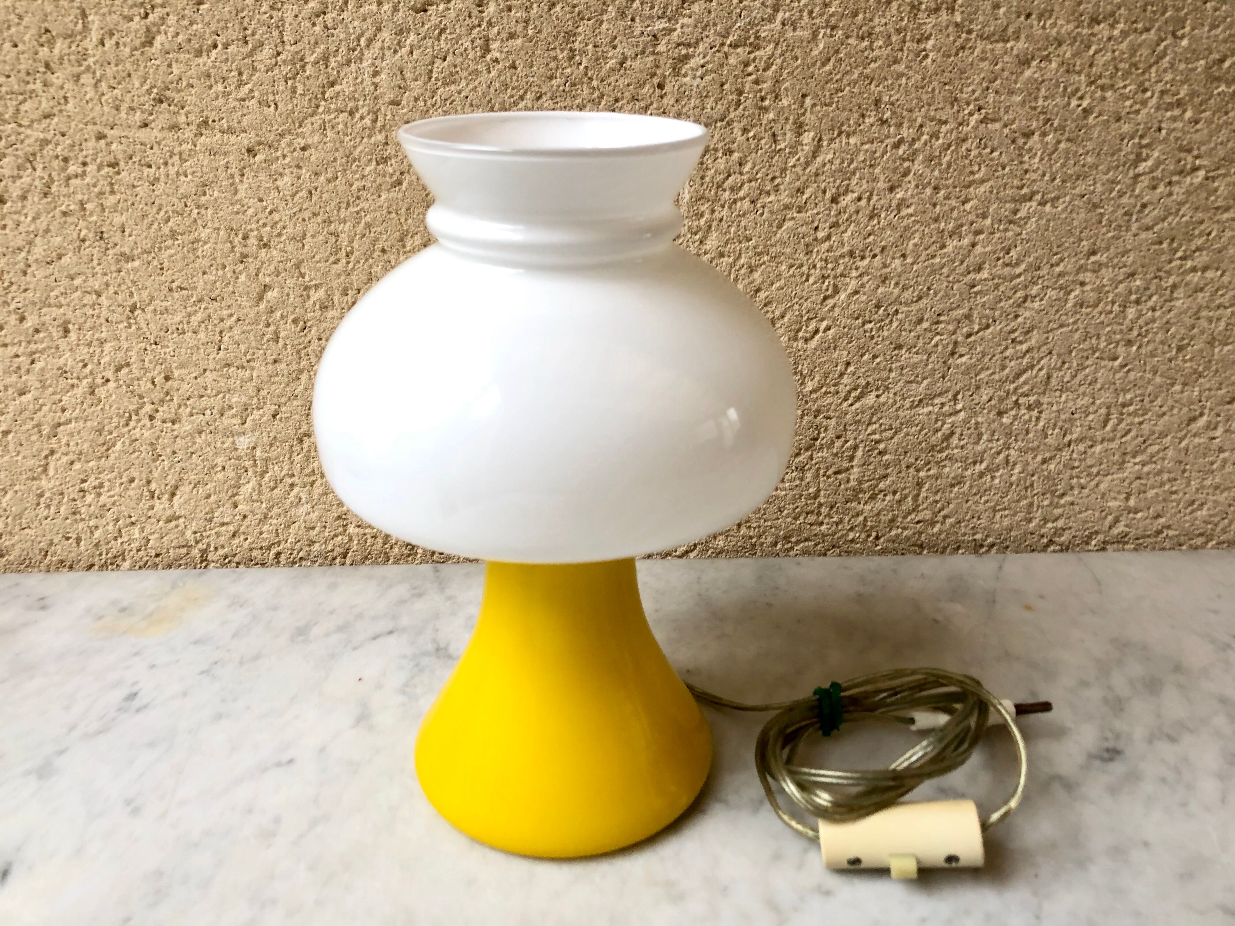 Bedside lamp glass opalin vintage 70