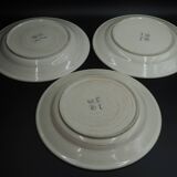 3 plates with mistletoe pattern