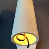 Applique orientable moderniste 1960 laquée beige.