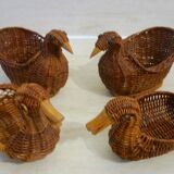 Mini baskets hens and ducks in rattan