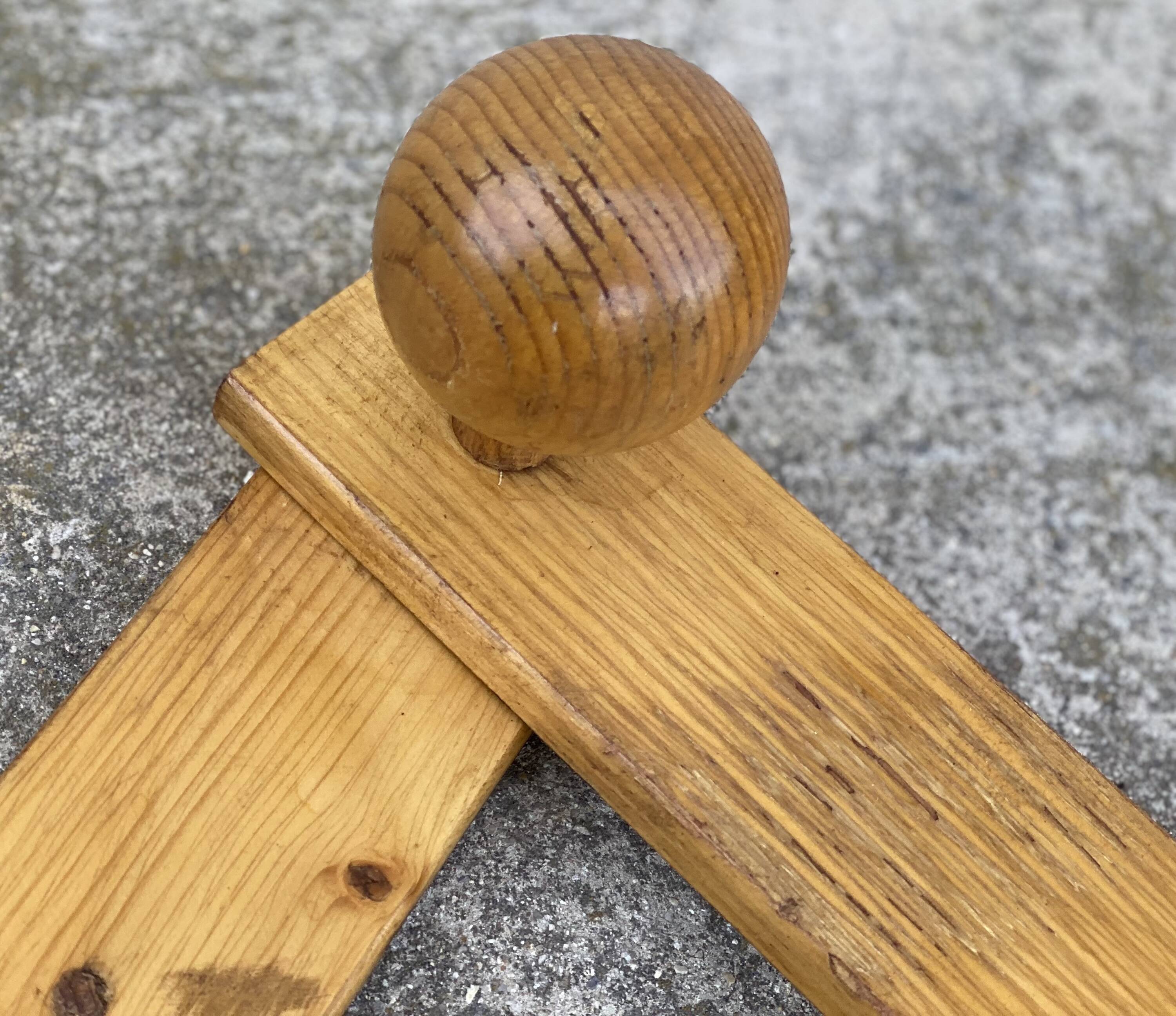 Portemanteau accordéon à grosses boules bois vintage 1980