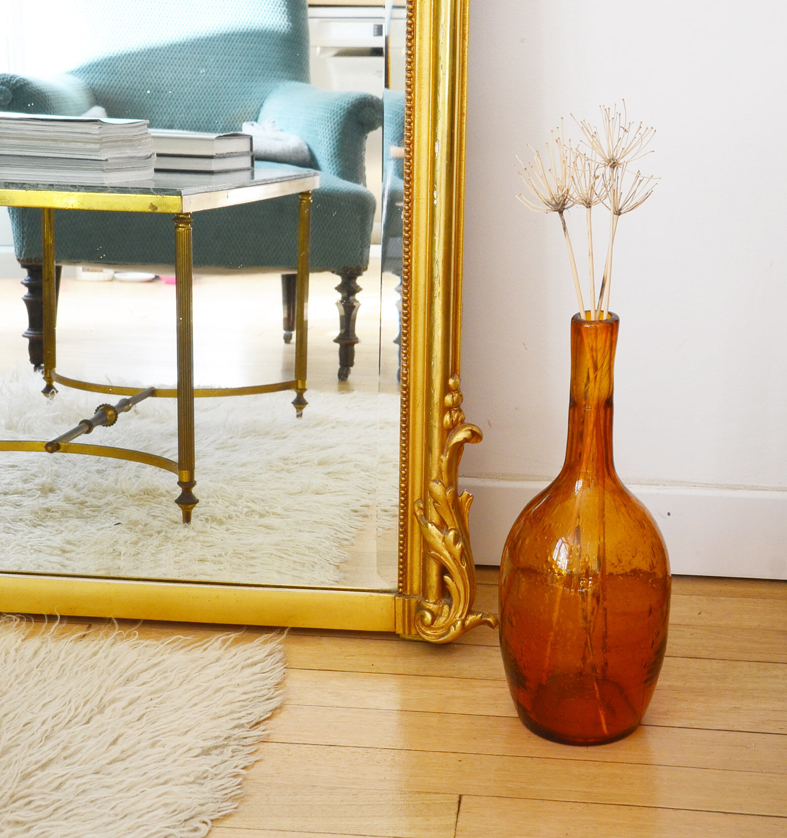 Vase bottle glass amber amber, 70s