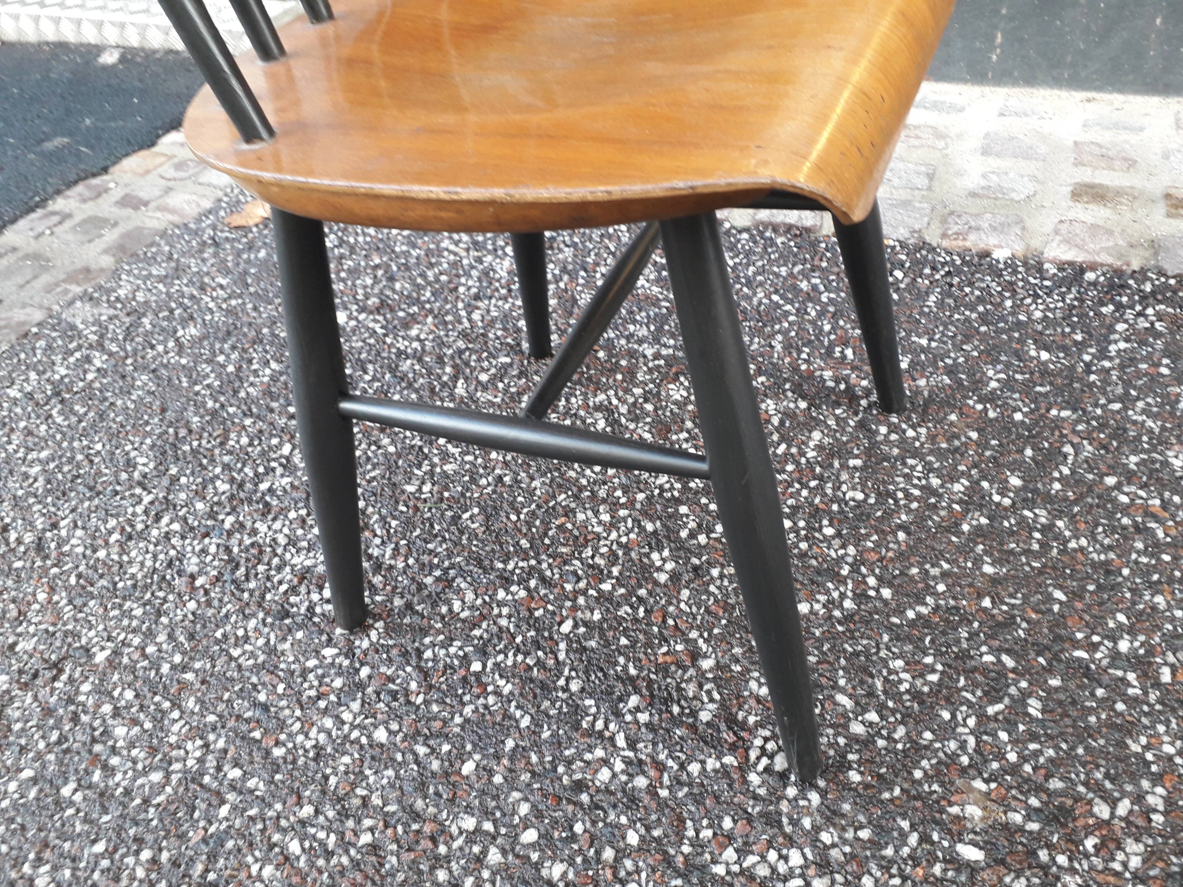 Chaise scandinave fanett par Ilmari Tapiovaara