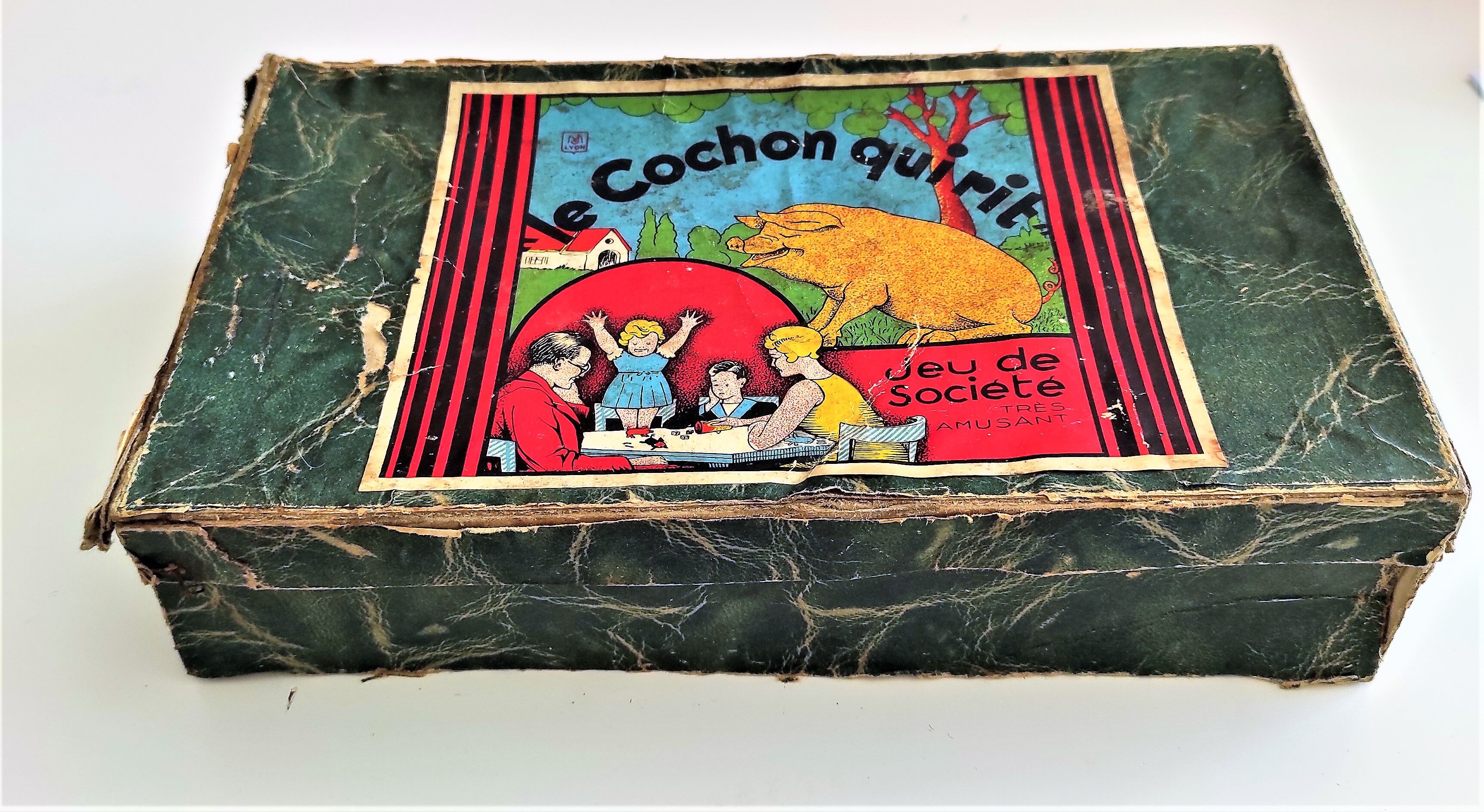 Jeu de societe  ancien  : le cochon qui rit vers 1957/1960
