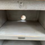 Ancien meuble de métier transformé en meuble télé