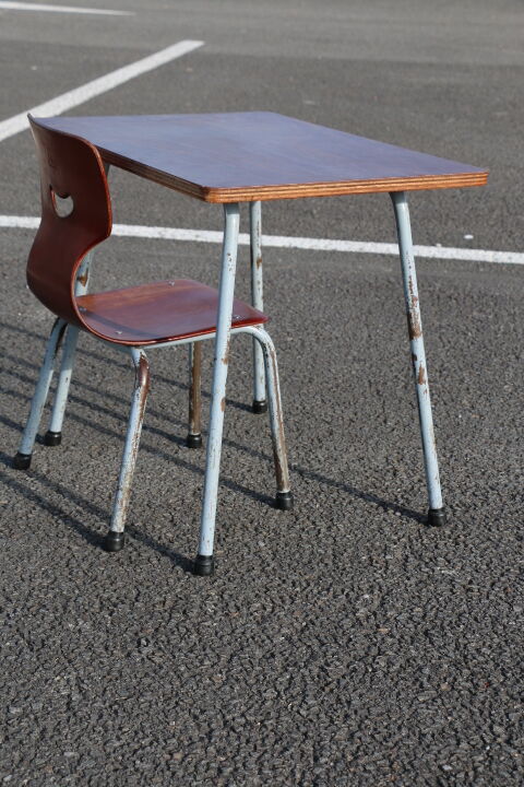 Bureau et chaise enfant galvanitas oosterhout