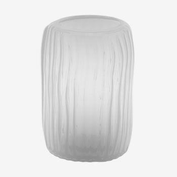 Vase en verre cannele gris fonce 20cm