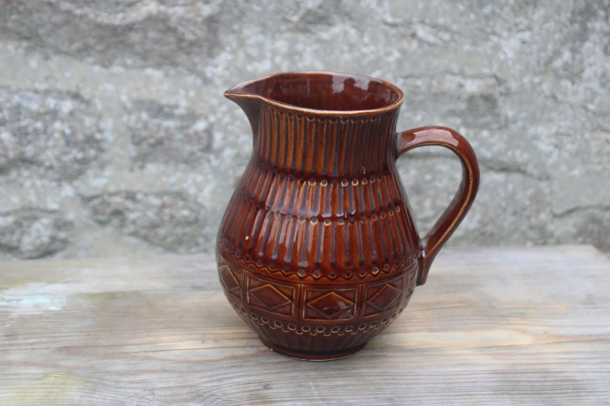 Superb vintage Digoin Sarreguemines jug in brown glazed ceramic.