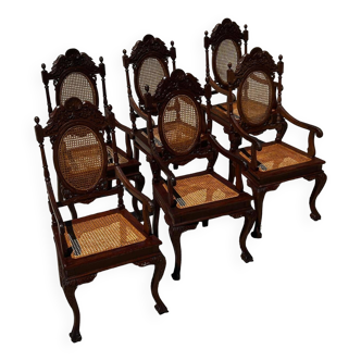 Ensemble de 6 fauteuils médaillon en bois tourné et sculpté fin XIXème