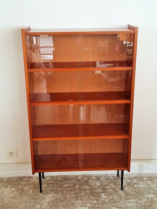 Vintage showcase bookcase