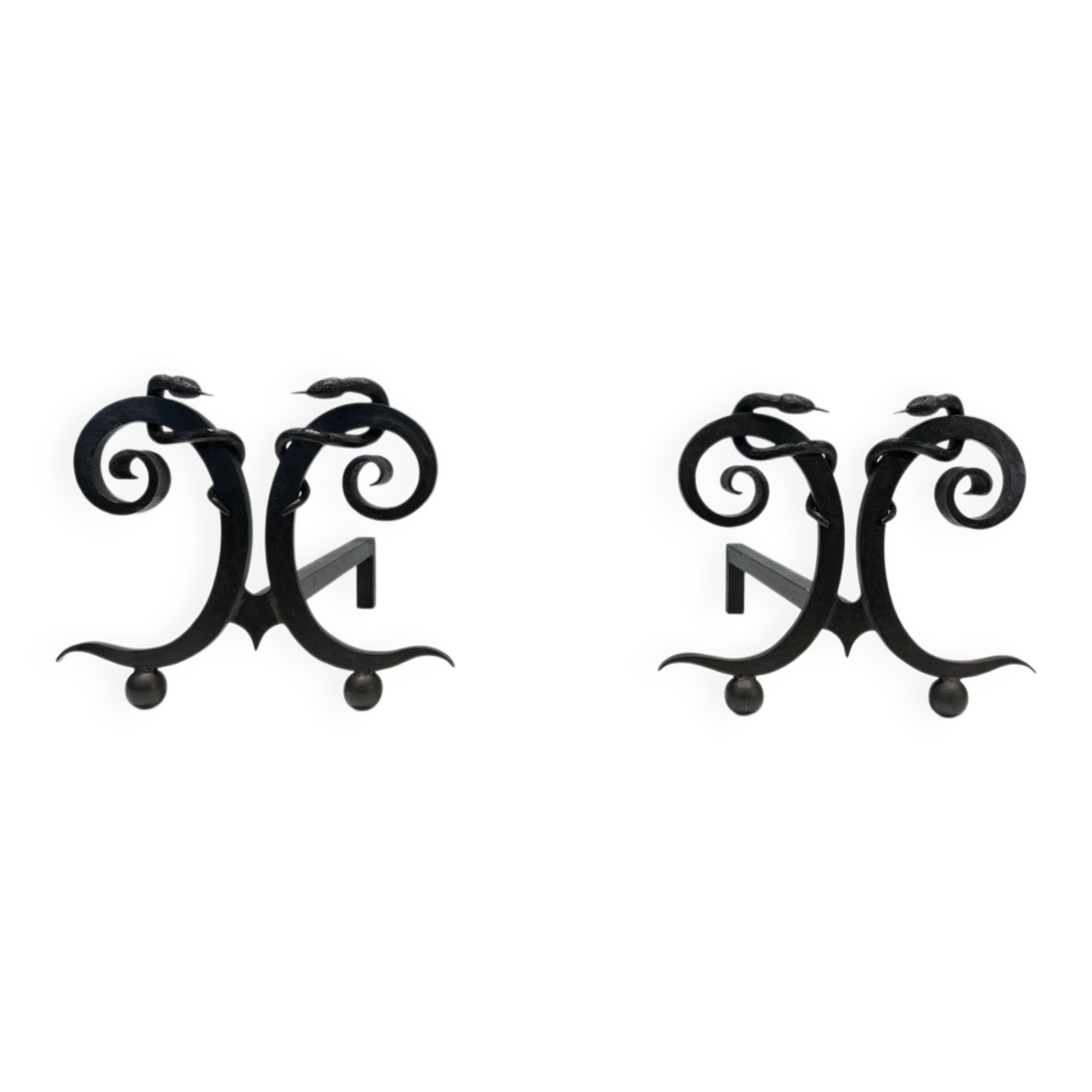 Paire de Chenets en Fer Forgé Modèle aux Serpents dans le Goût d’Edgar Bran