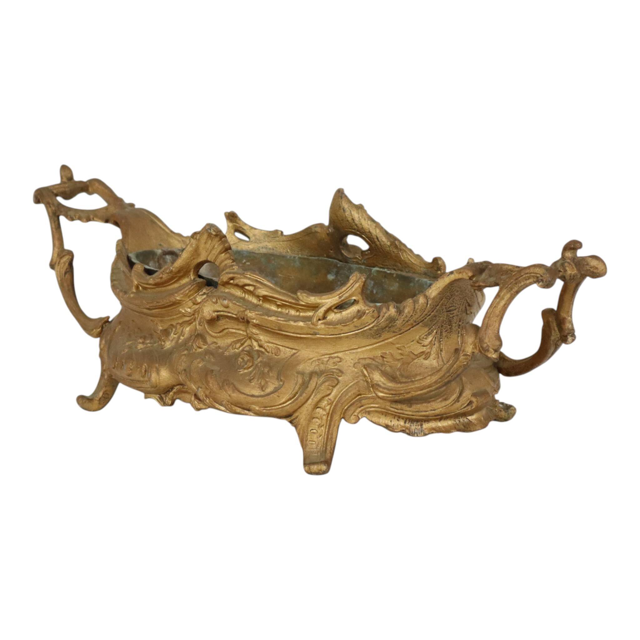 Rococo-style gold-colored jardinière/flower planter, early 20th century.
