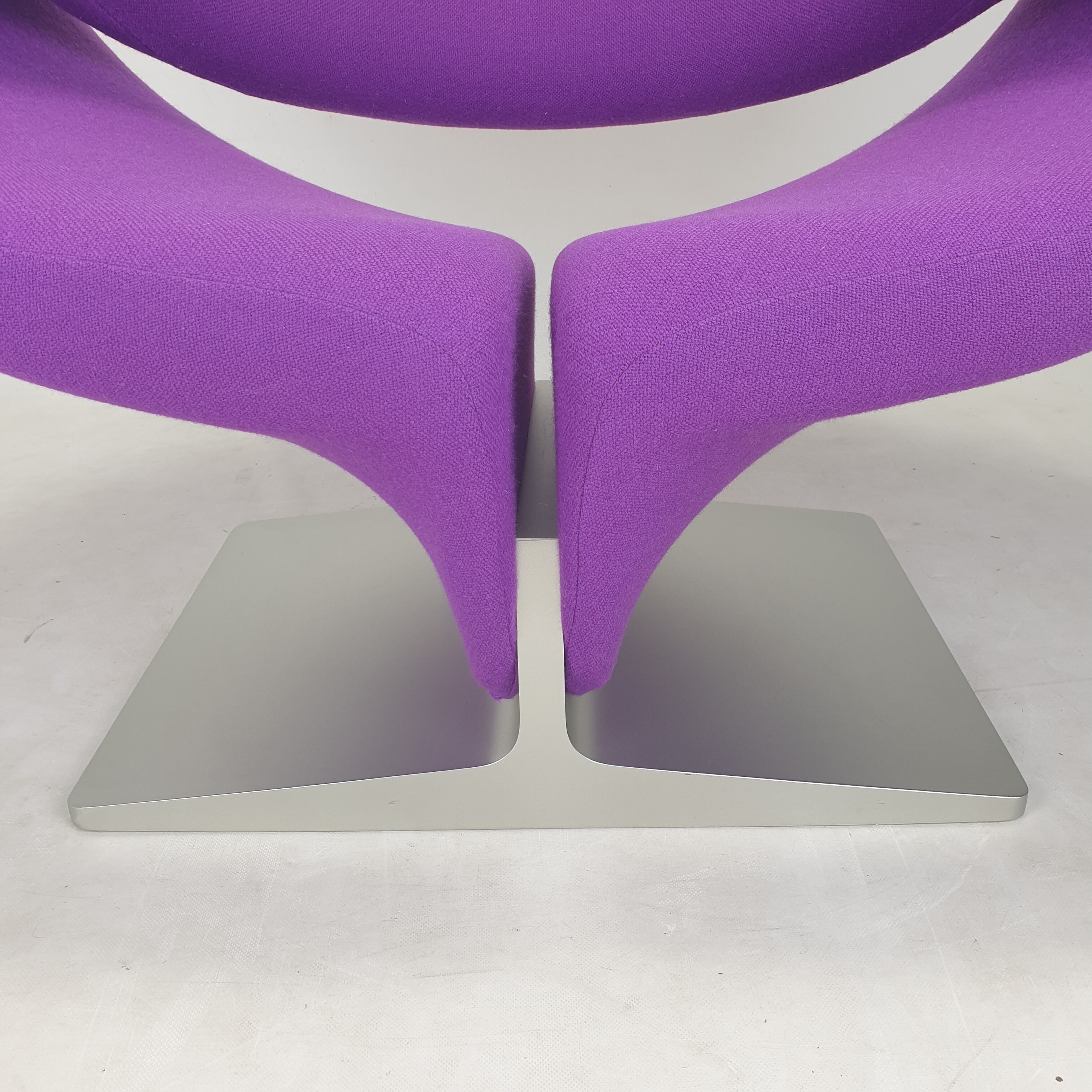 Ribbon Chair by Pierre Paulin for Artifort