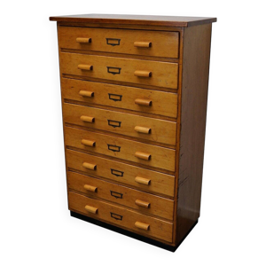 Armoire de pharmacie