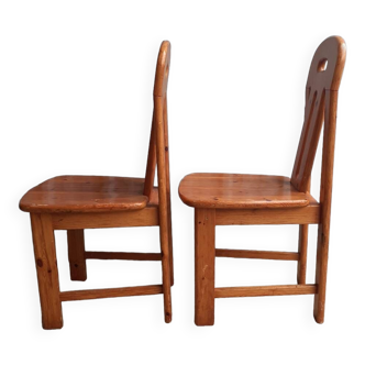 Pair of pine chairs