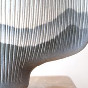 Vase de Yves Mohy en porcelaine Virebent, années 70