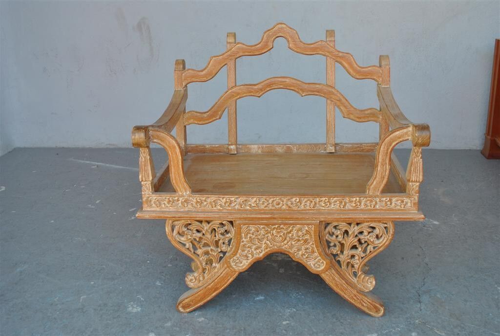 Chinese dignitary armchair in patinated oak