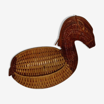 Horse wicker basket