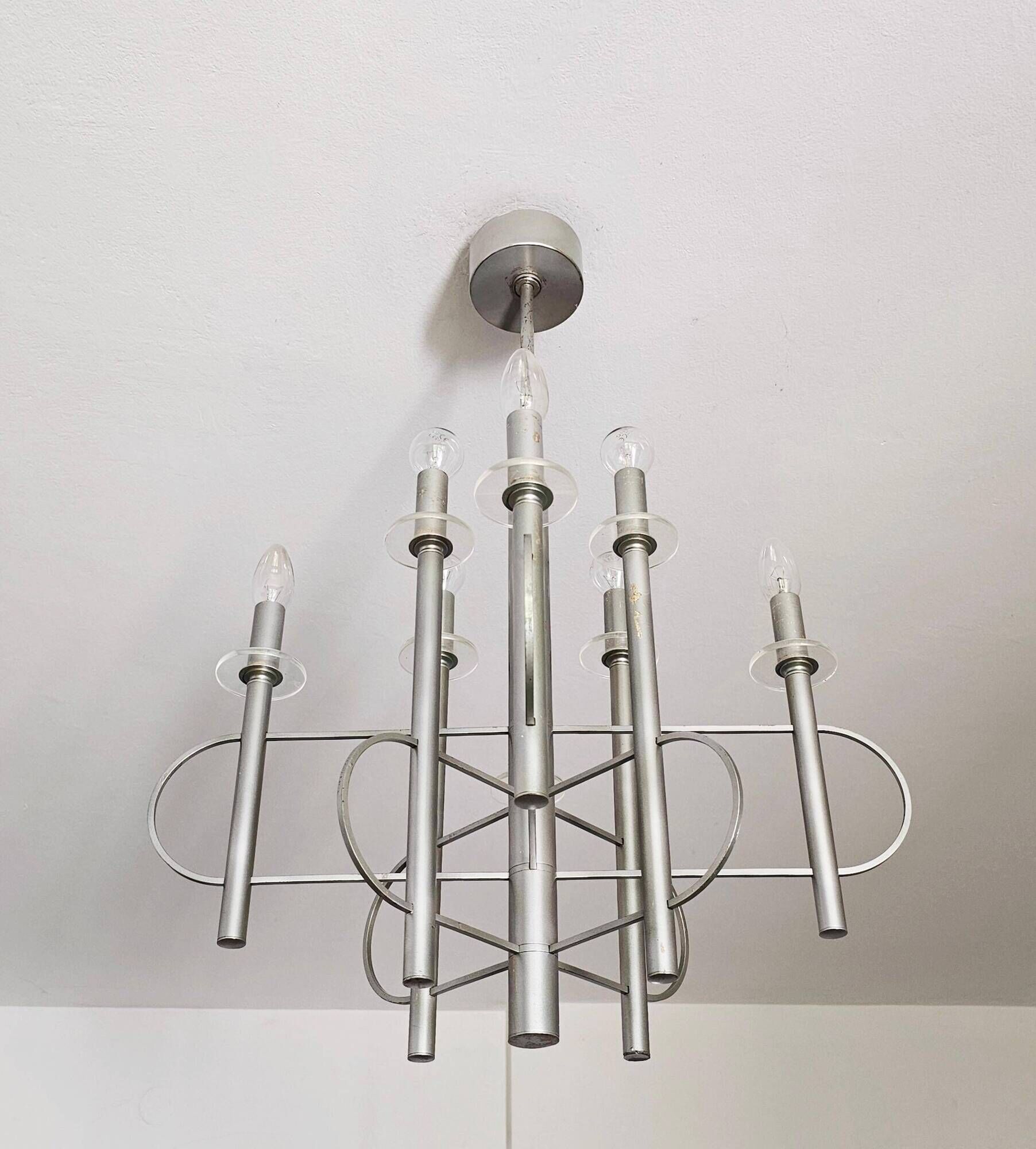 Lustre Space Age in the shape of an atom by Gaetano Sciolari, 1970s.