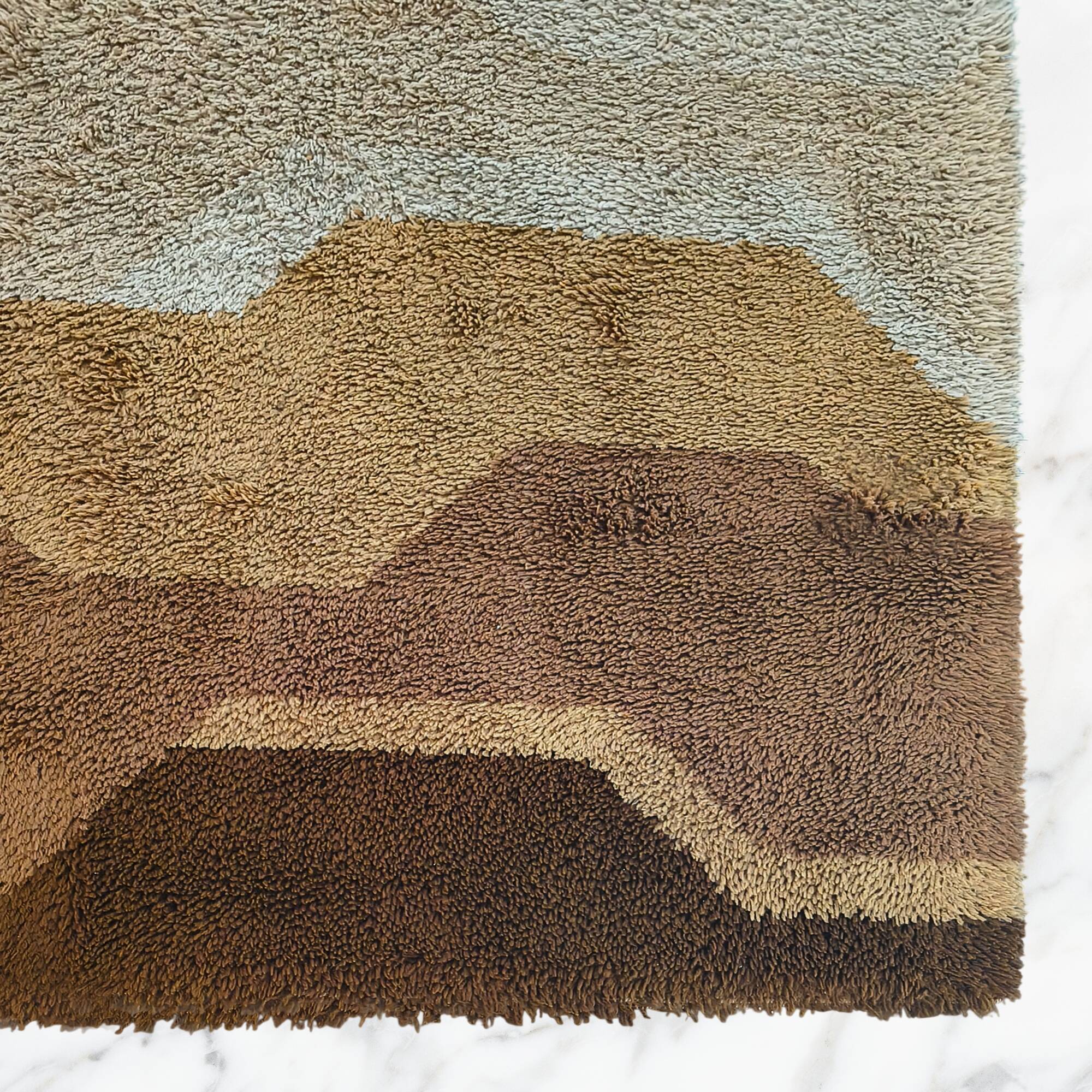 Mid-Century Modern Space Age Italian Wool Rug with Geometric Pattern, 1970s