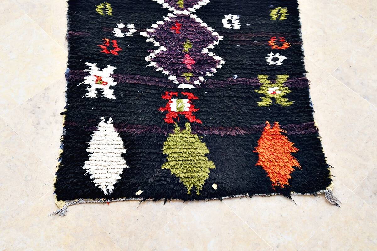Vintage Moroccan Berber Boucherouite rug 205 x 87 cm (Perfect condition)