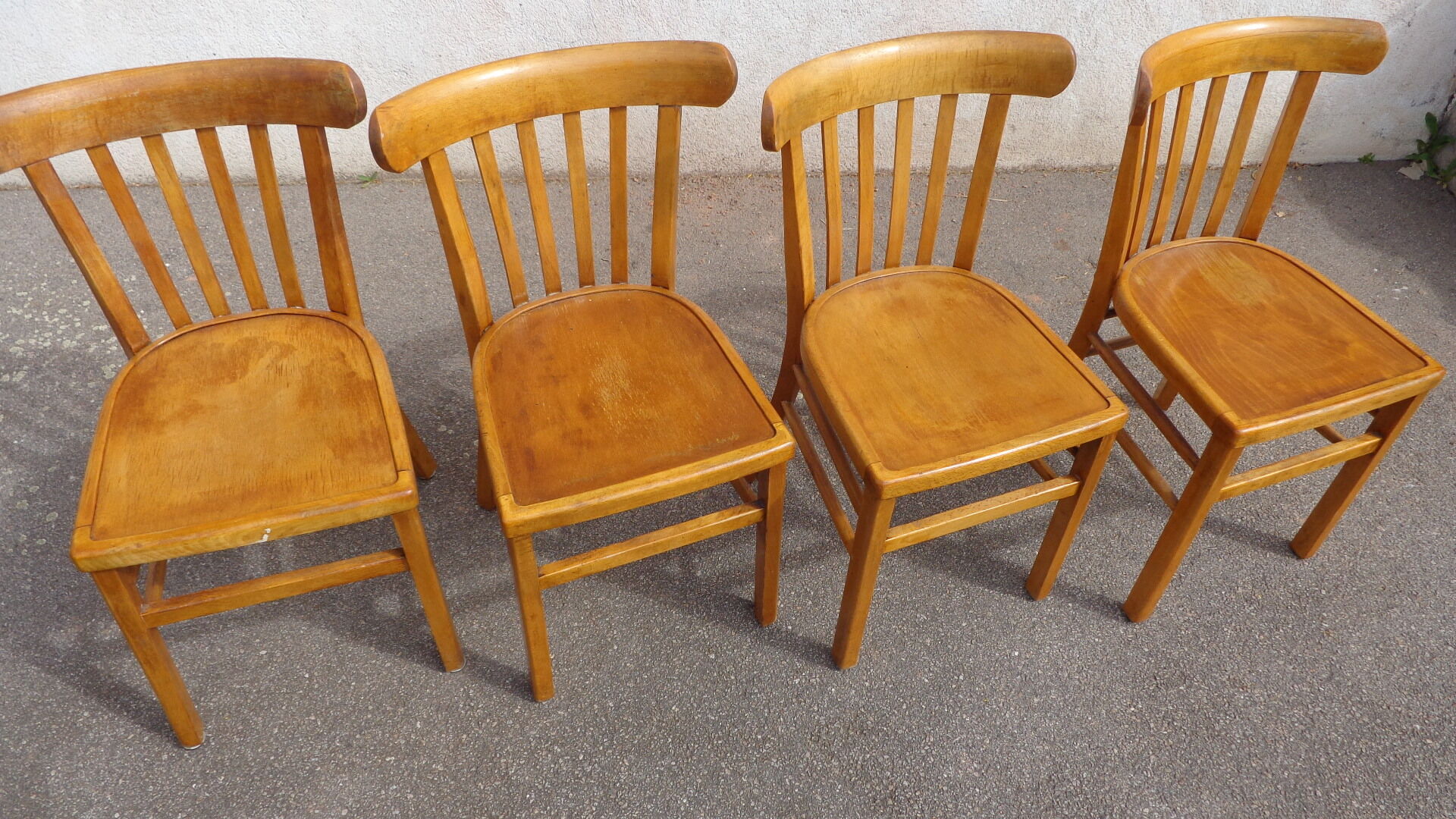 Set of 4 bistro chairs